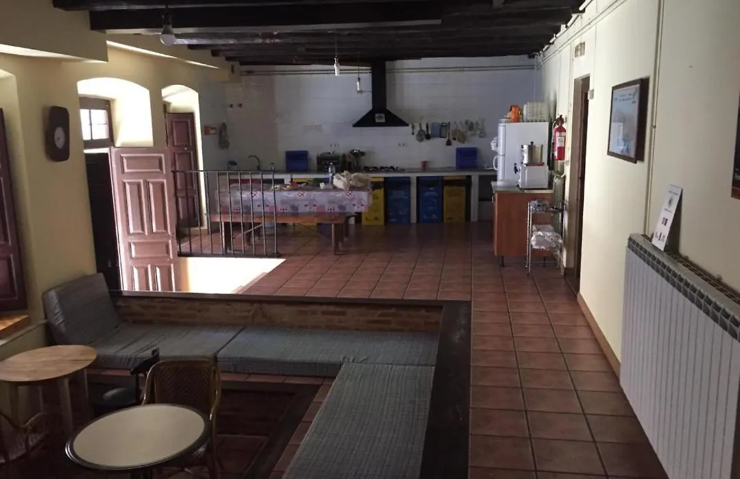 Albergue San Javier - Solo para peregrinos-1